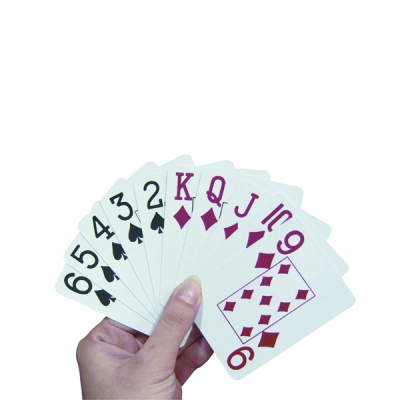 Spielkarten mit großem Logo